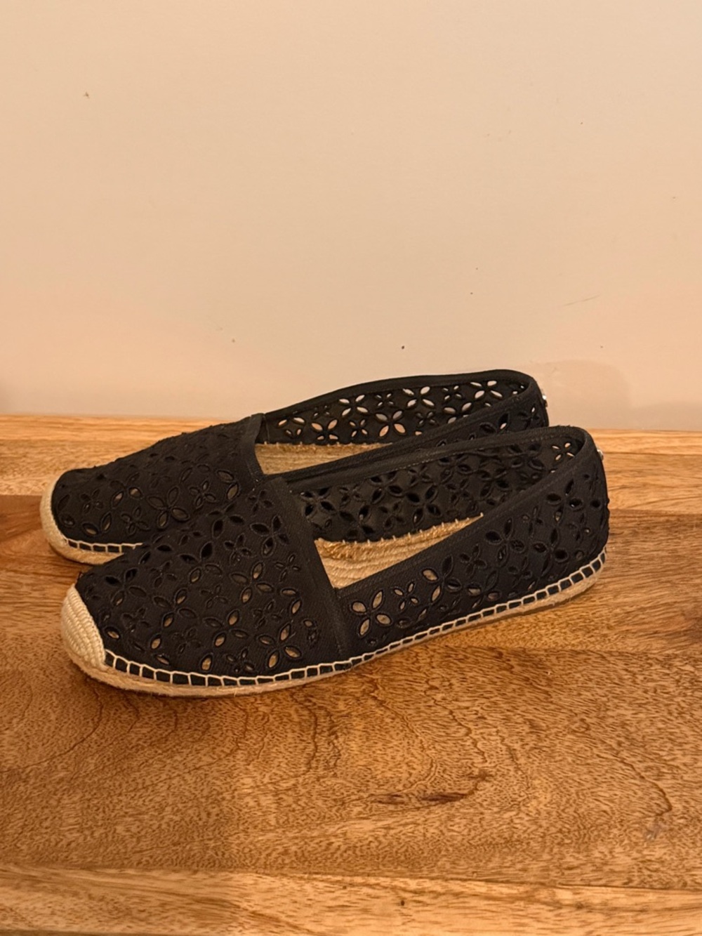 MICHAEL Michael Kors Black Laser-Cut Espadrille Flats
